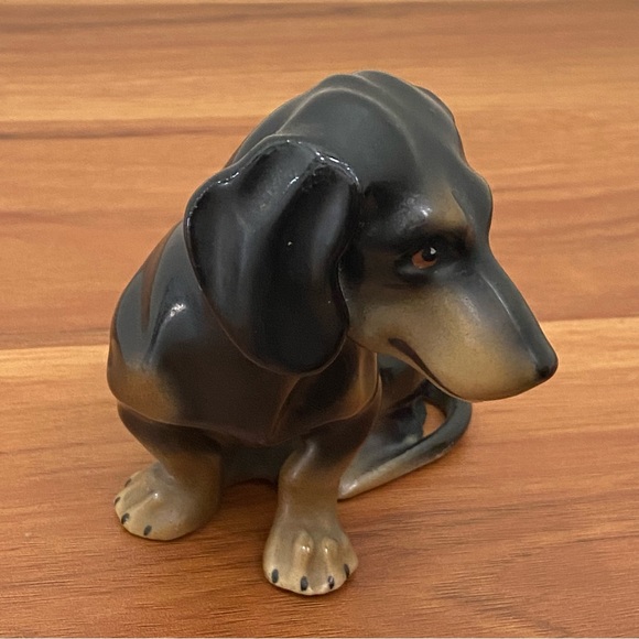 Vintage ERPHILA Germany Dachshund Porcelain 4” Collectible Dog Figurine - Picture 2 of 14